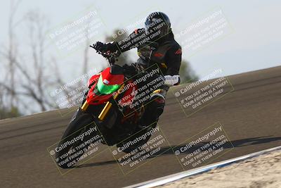 media/Nov-02-2025-Lets Ride (Sun) [[f7a3caa734]]/C Group/1140am (Turn 2 Inside)/